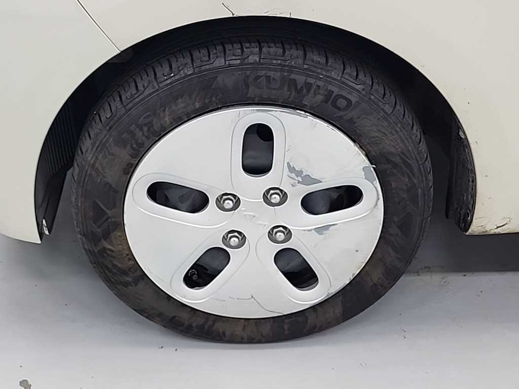 KIA Ray 2022 Blanco - Importación desde Corea - HF Imports Iquique - Foto 18