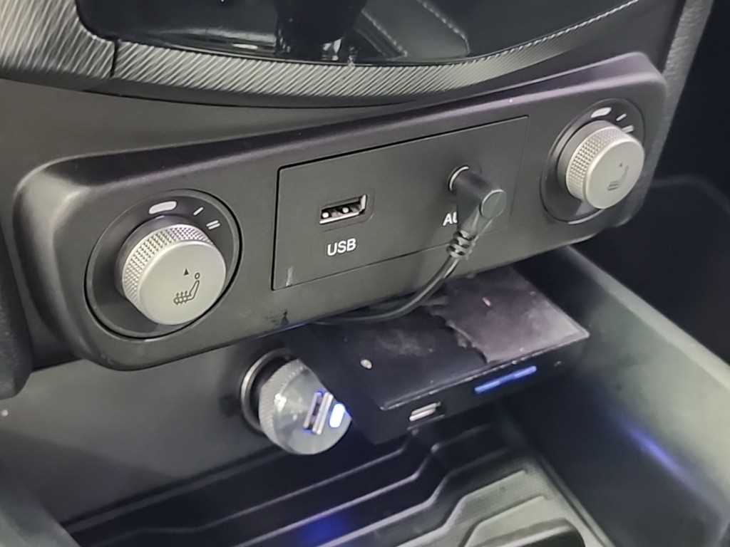 Ssangyong Tivoli 2017 Blanco - Importación desde Corea - HF Imports Iquique - Foto 15