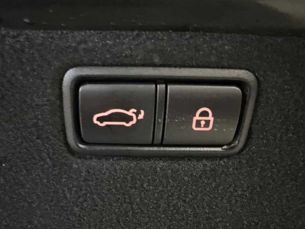 Genesis G80 2019 Negro - Importación desde Corea - HF Imports Iquique - Foto 17