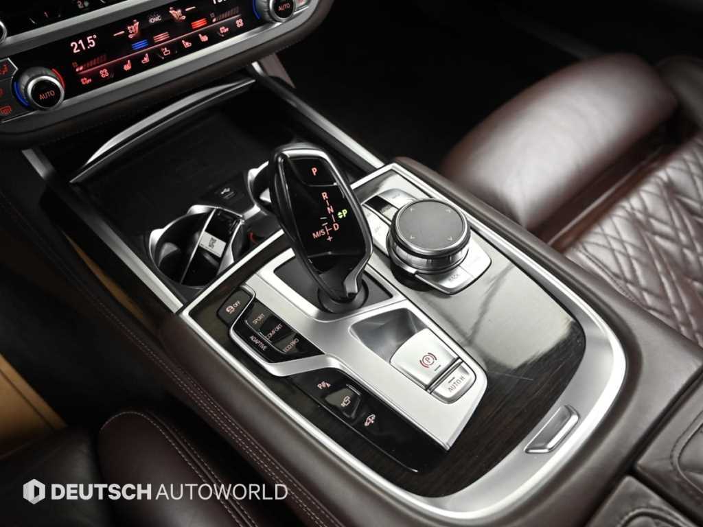 BMW 7 Series - Vista 9