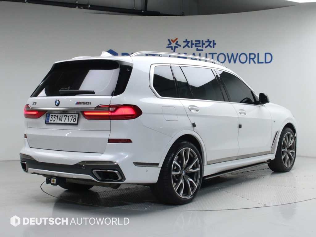 BMW X7 - Vista 2