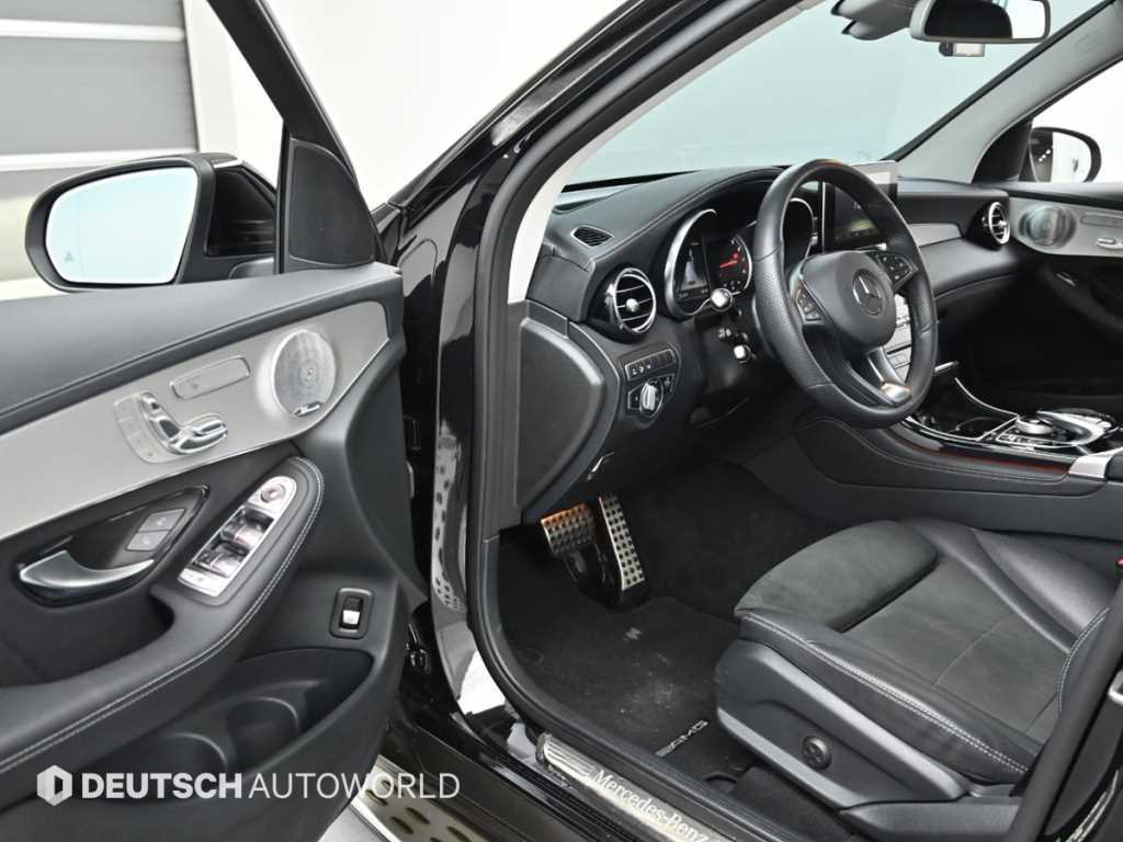 Mercedes Benz GLC Class - Vista 11