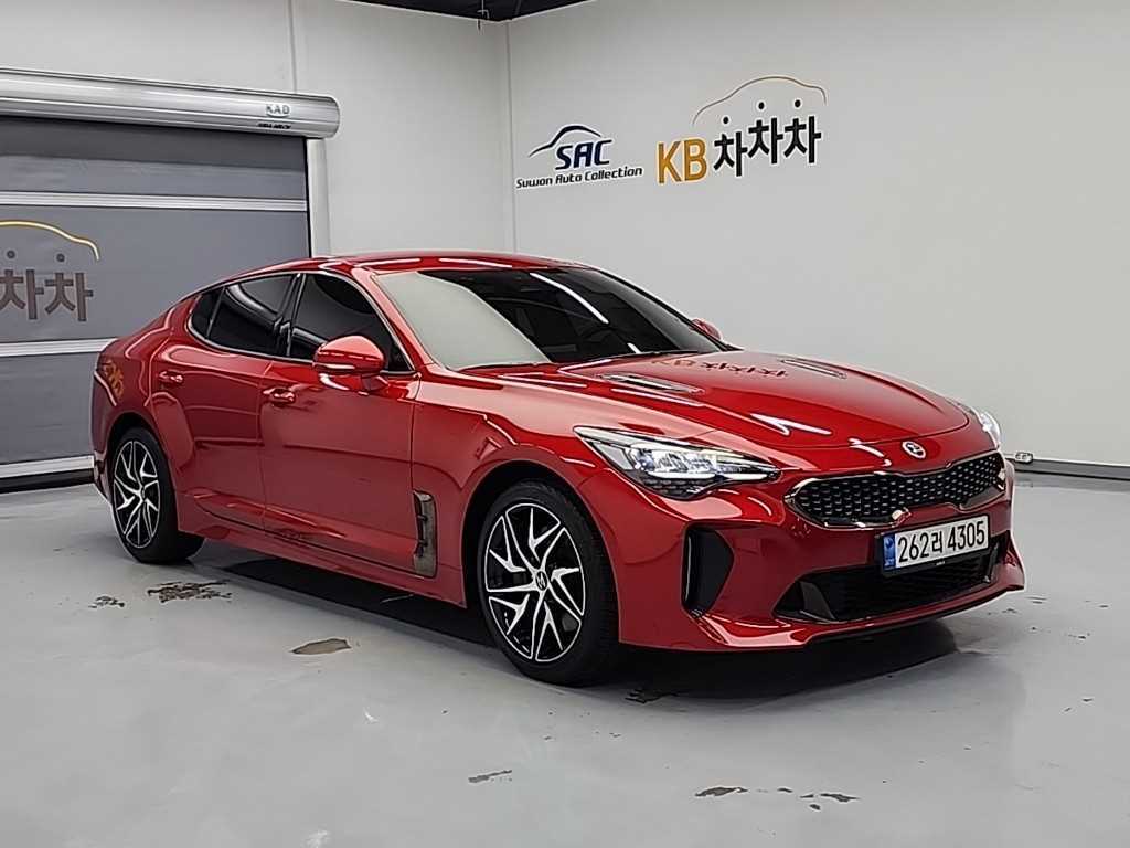 KIA Stinger - Vista 4