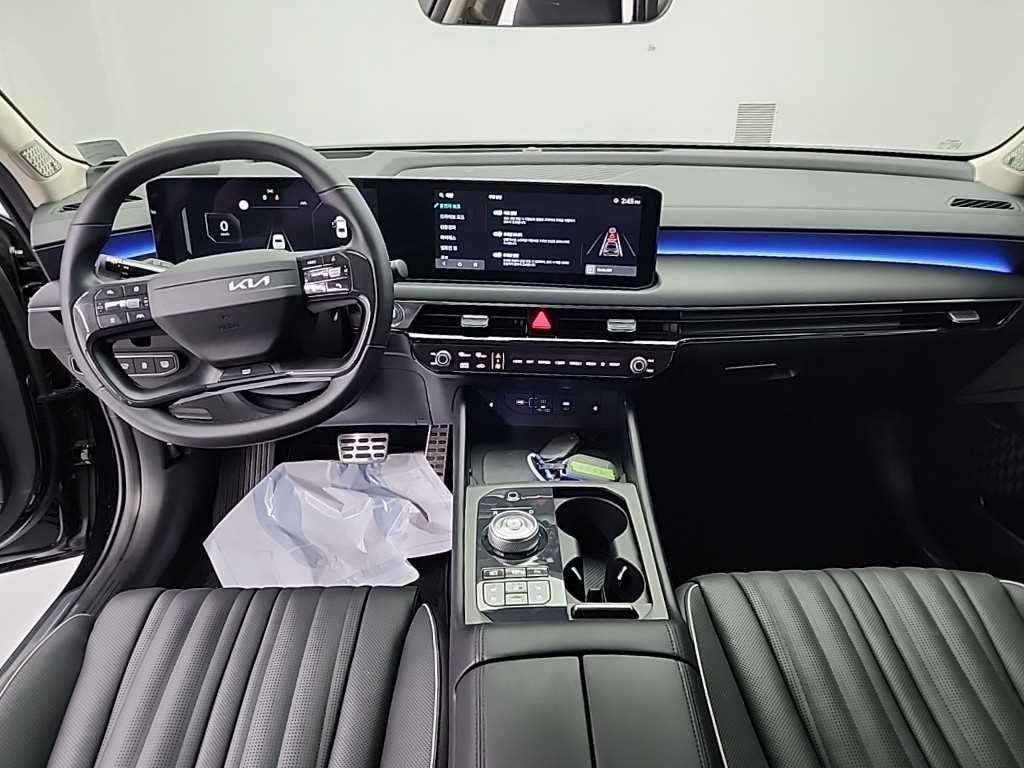 KIA K8 - Vista 7