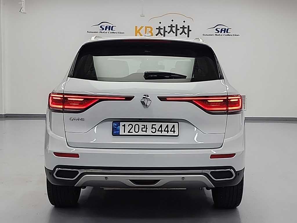 SAMSUNG QM6 - Vista 3