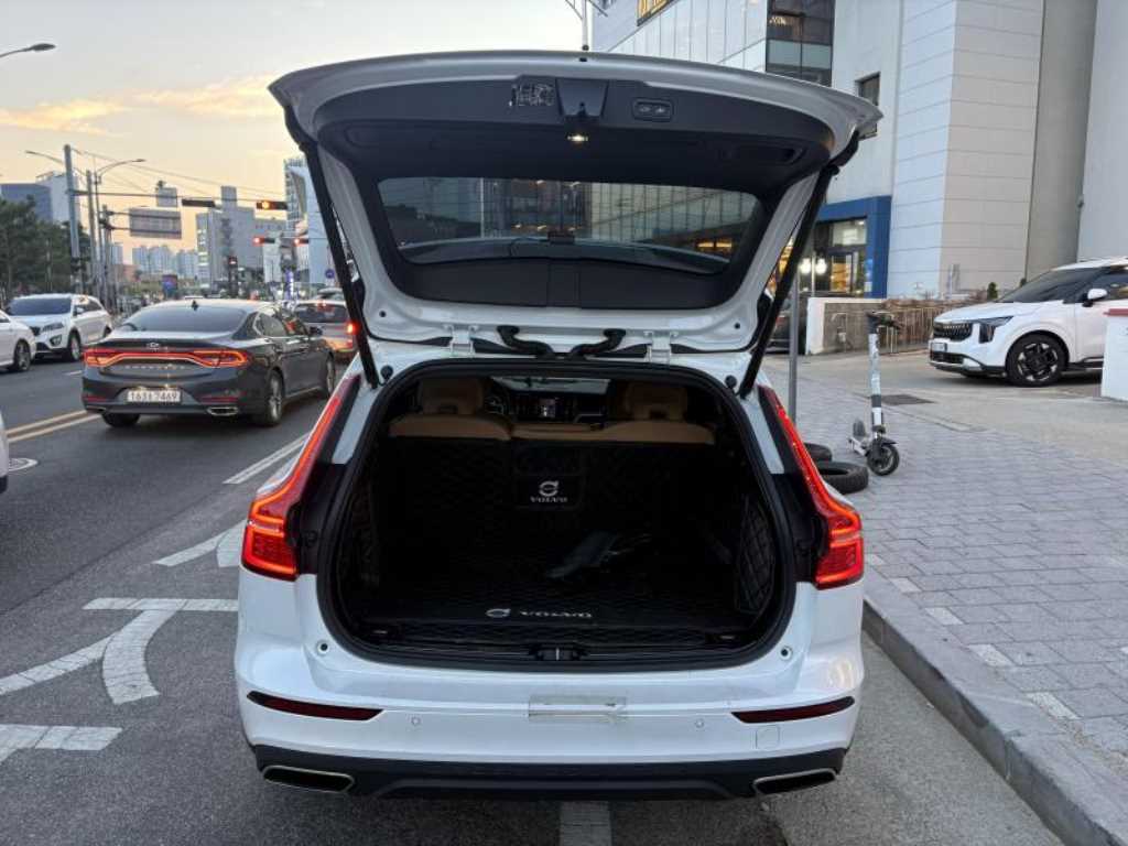 Volvo V60 2020 Blanco - Importación desde Corea - HF Imports Iquique - Foto 17