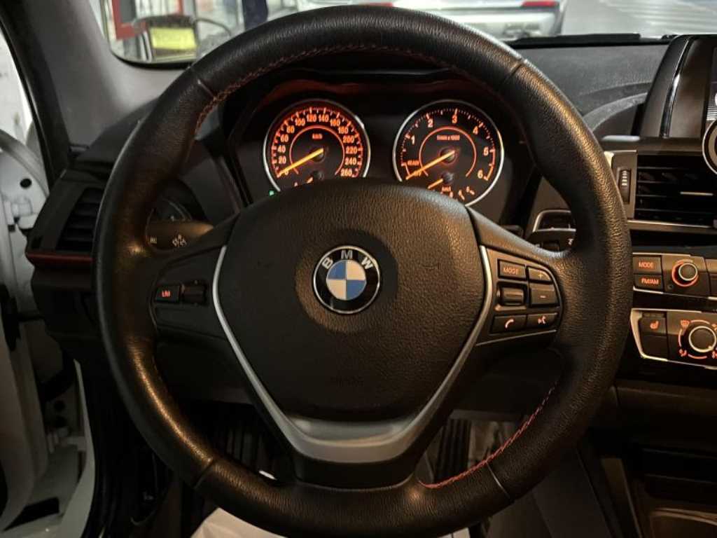 BMW 1 series - Vista 10