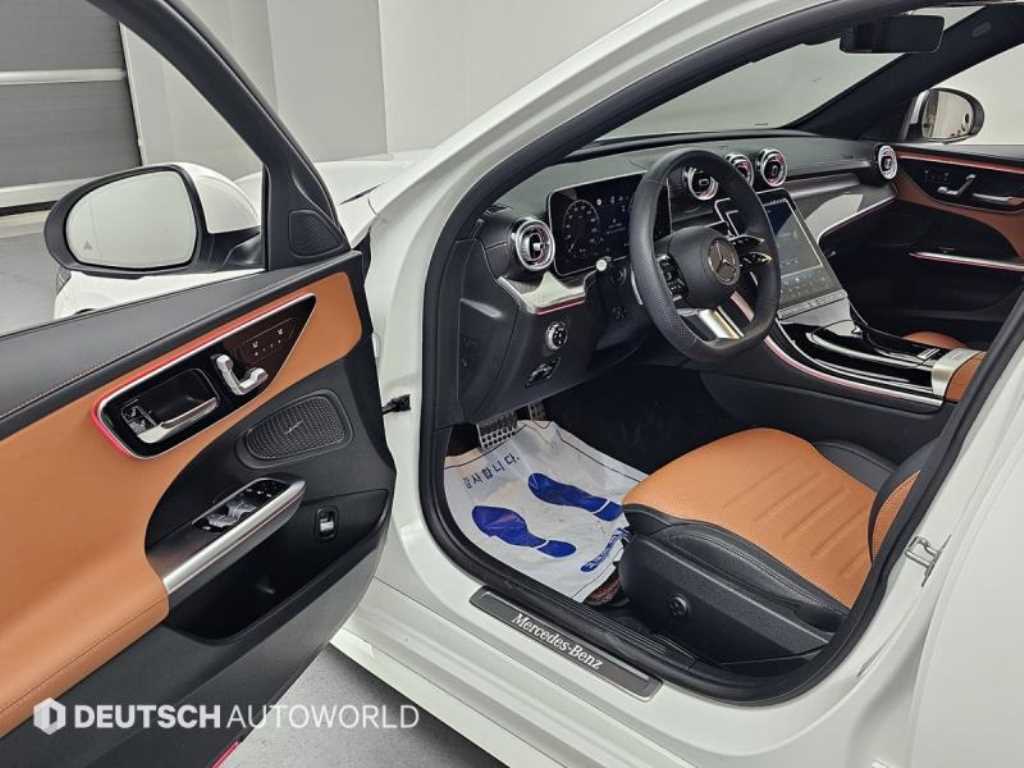 Mercedes Benz C Class - Vista 11