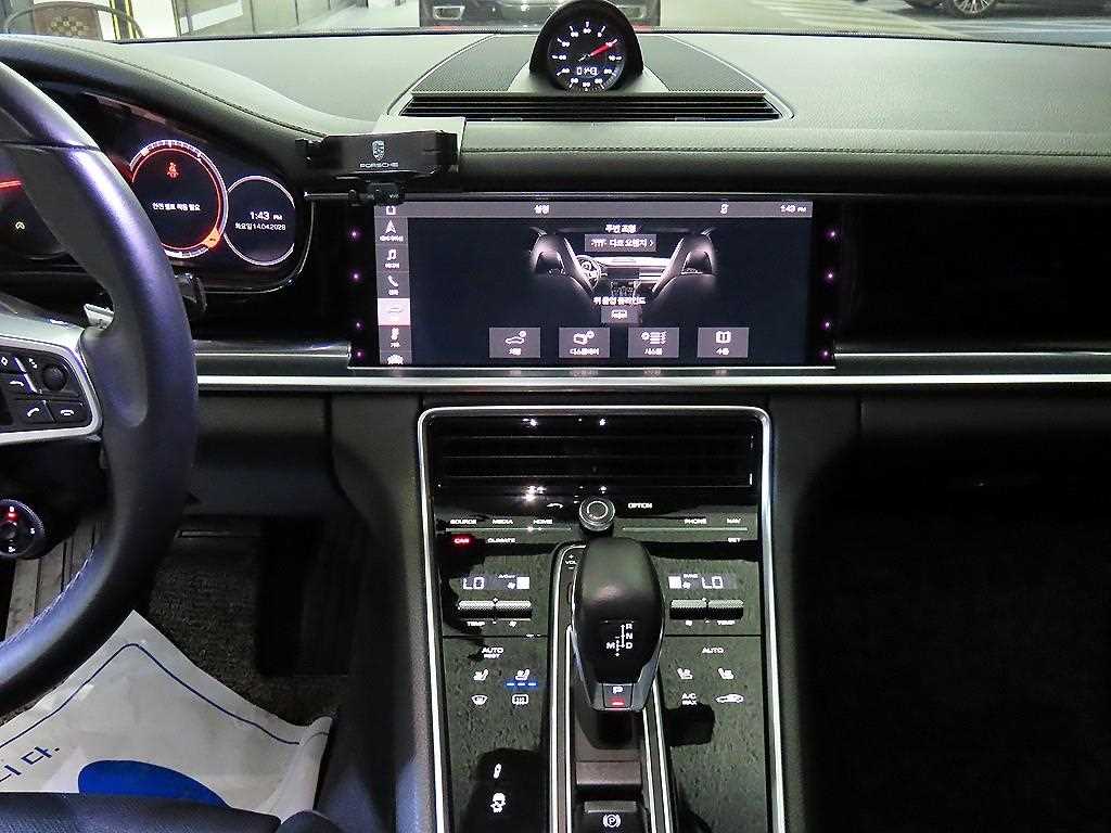 Porsche Panamera - Vista 11