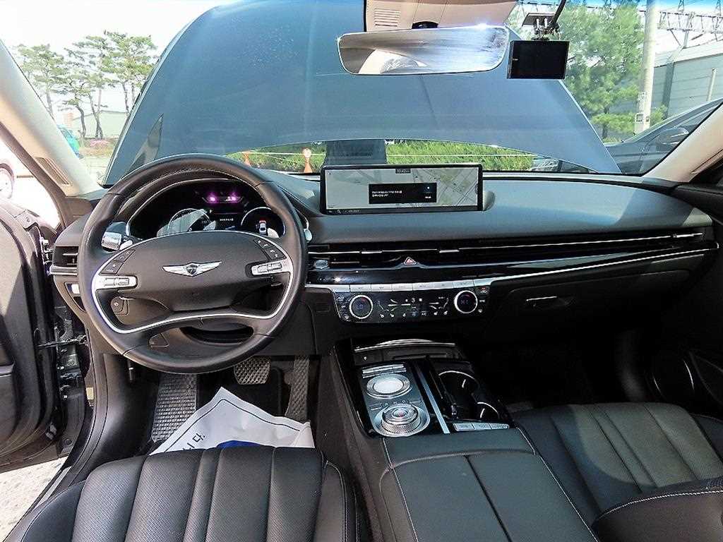 Genesis G80 - Vista 7