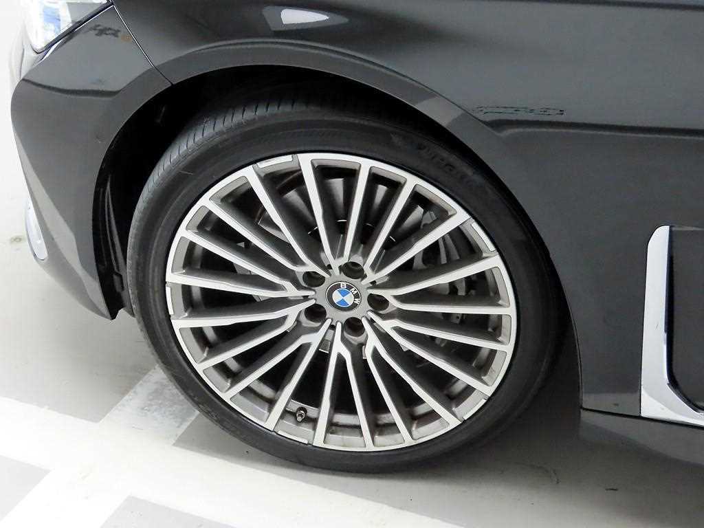 BMW 7 Series 2022 Negro - Importación desde Corea - HF Imports Iquique - Foto 19