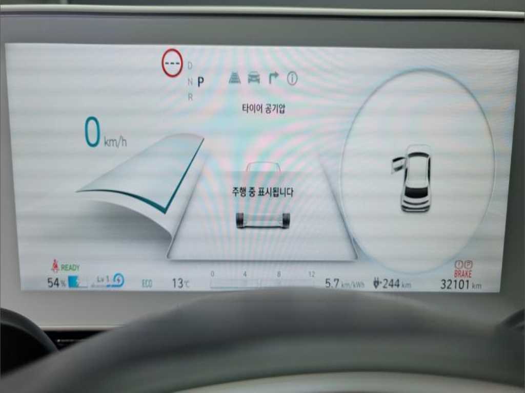 HYUNDAI Ioniq 5 - Vista 5