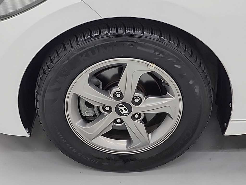 HYUNDAI Avante 2018 Blanco - Importación desde Corea - HF Imports Iquique - Foto 19