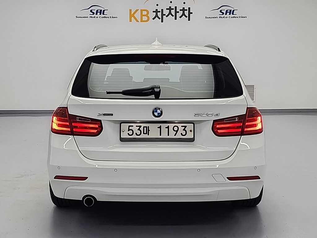 BMW 3 series - Vista 3