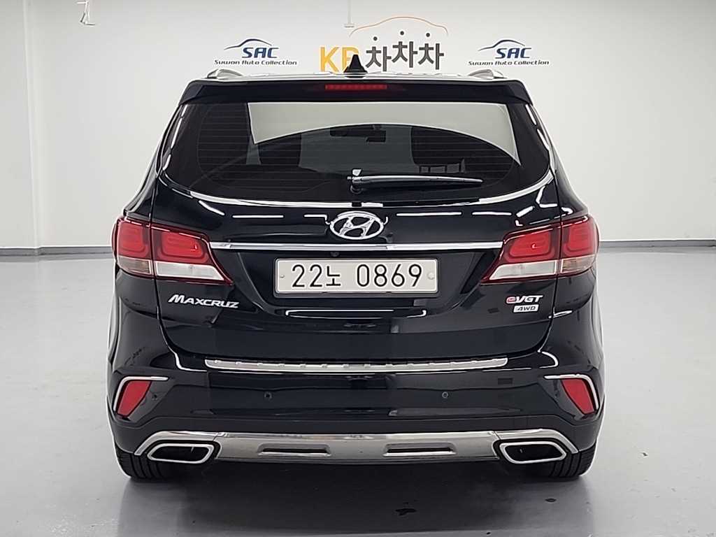 HYUNDAI Maxcruz - Vista 3