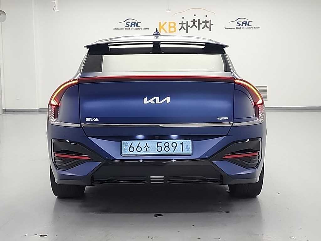 KIA EV6 - Vista 3