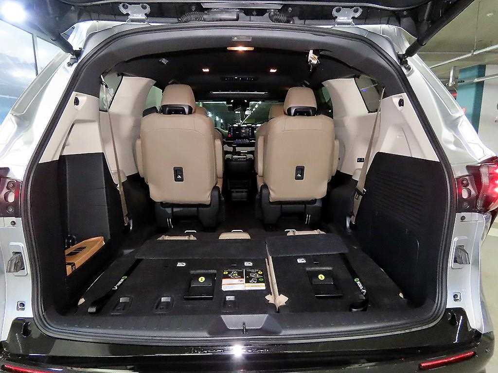 Toyota Siena 2022 Plateado - Importación desde Corea - HF Imports Iquique - Foto 16