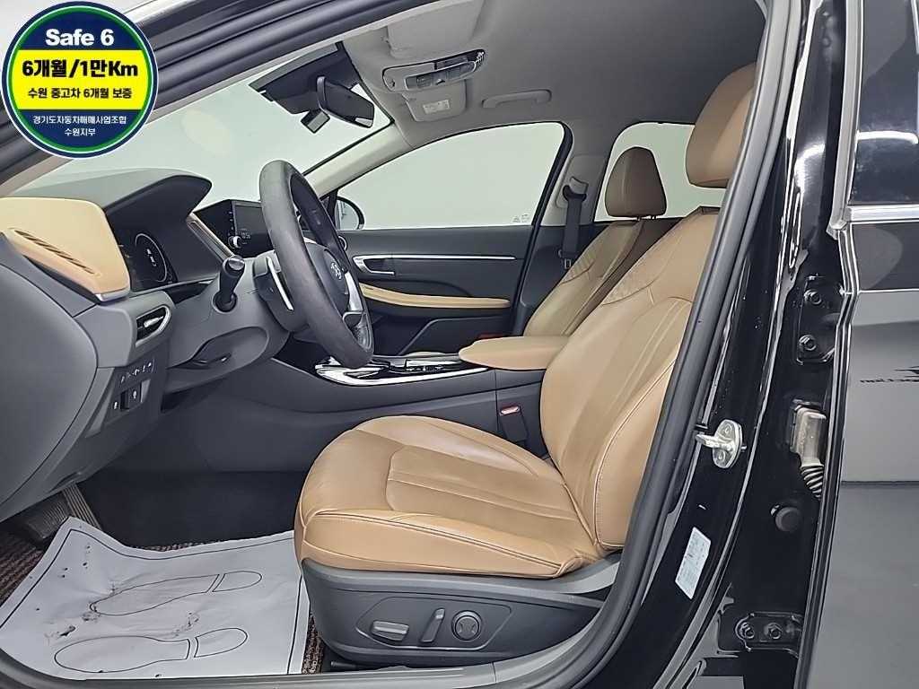 HYUNDAI Sonata - Vista 10