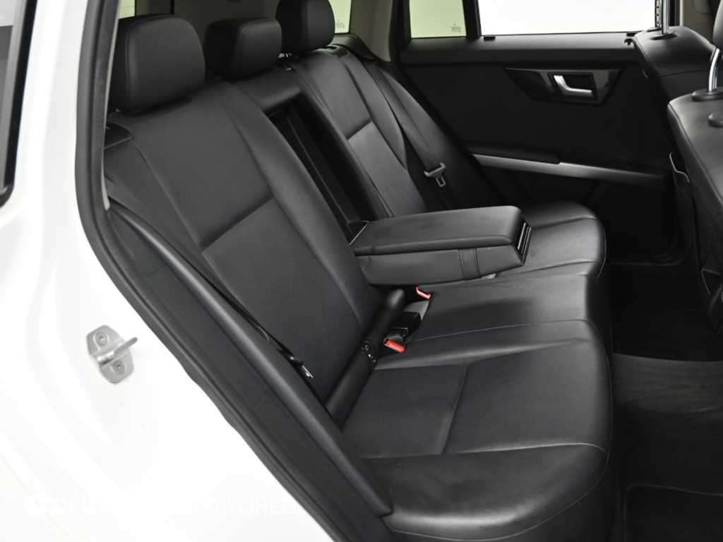 Mercedes Benz GLK Class - Vista 12