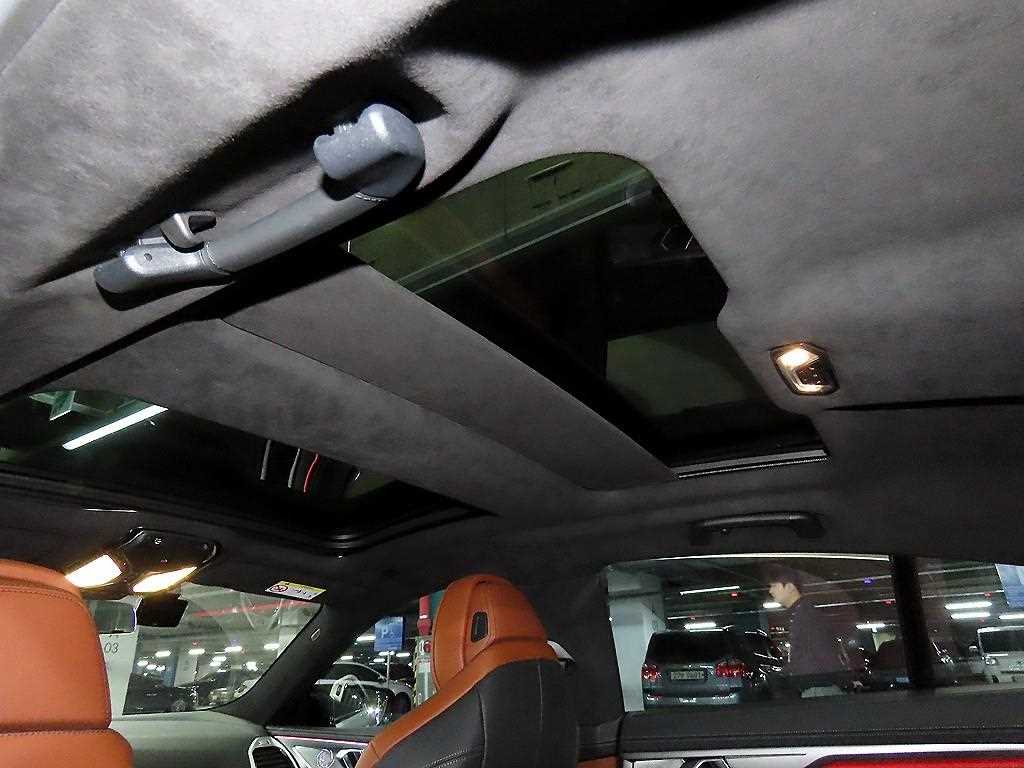 BMW 8 Series 2025 Blanco - Importación desde Corea - HF Imports Iquique - Foto 16