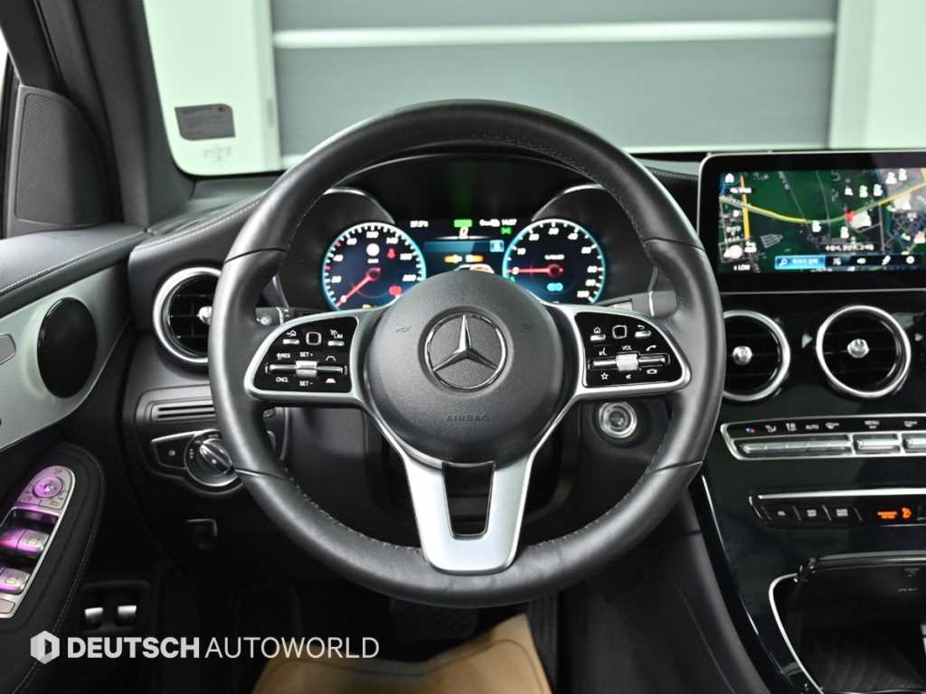 Mercedes Benz GLC Class 2021 Blanco - Importación desde Corea - HF Imports Iquique - Foto 13