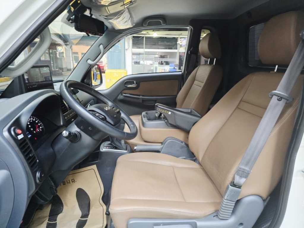 Small Truck Top_Wingbody 2024 Blanco - Importación desde Corea - HF Imports Iquique - Foto 14