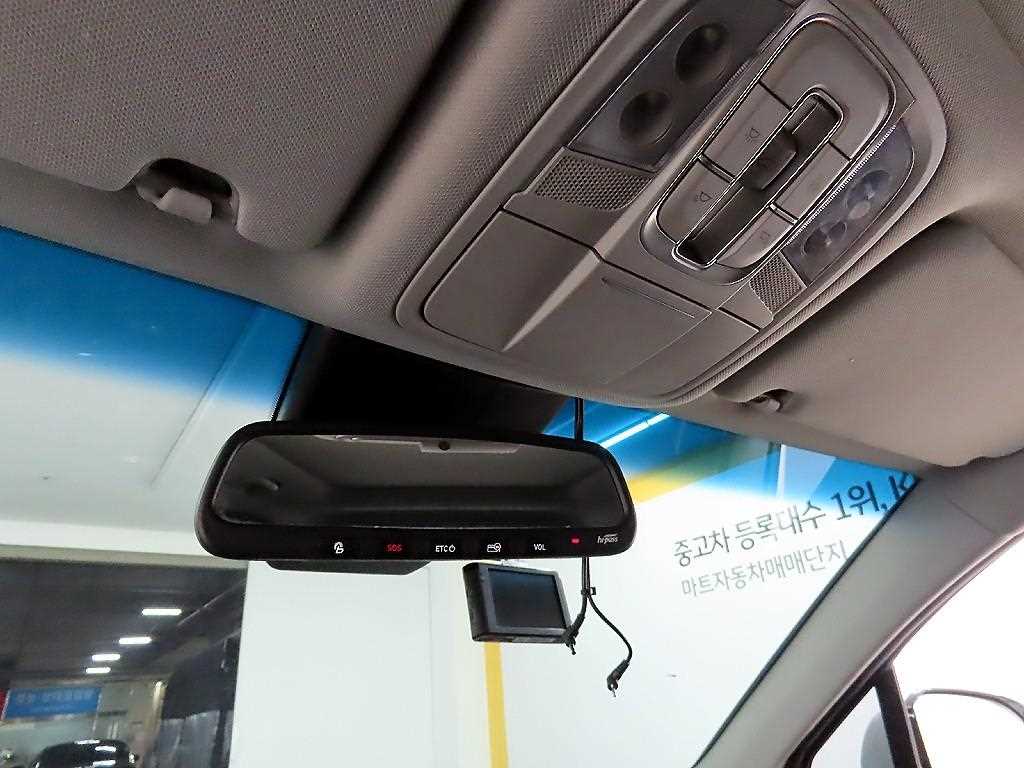 HYUNDAI Santa Fe 2019 Blanco - Importación desde Corea - HF Imports Iquique - Foto 16