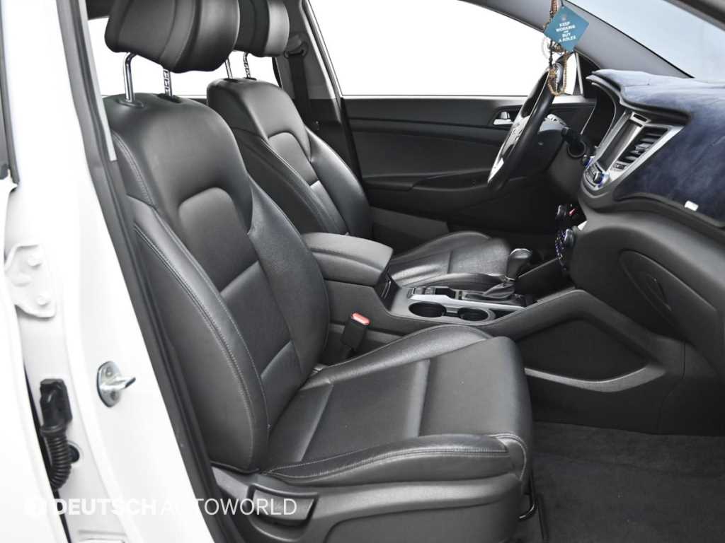 HYUNDAI Tucson - Vista 10