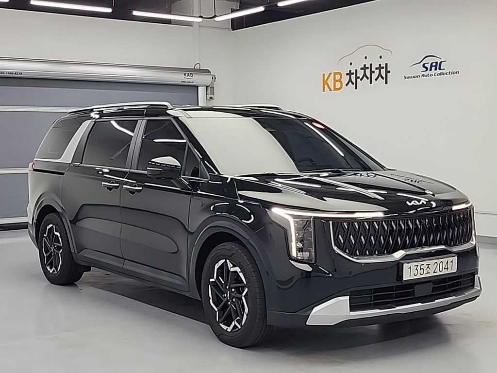 KIA Carnival - Vista 4