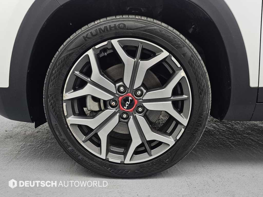 KIA Seltos - Vista 5