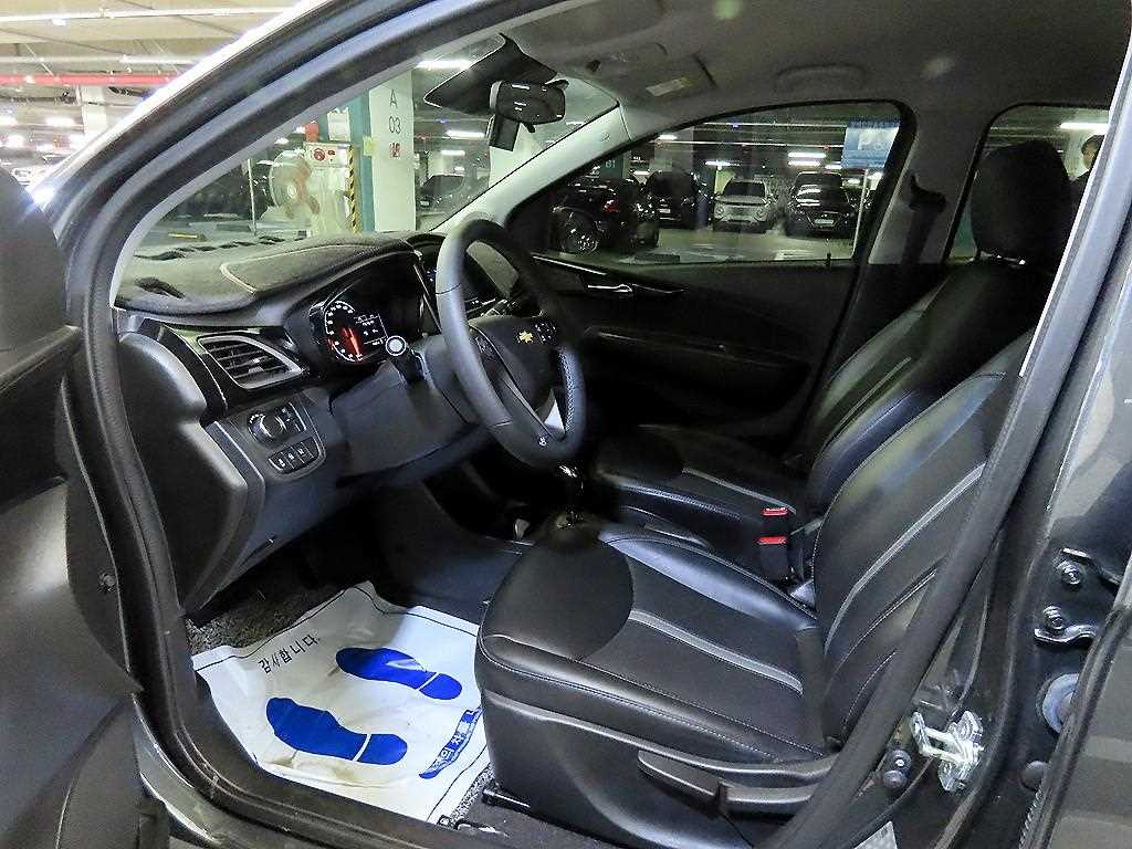 Chevrolet Spark - Vista 6