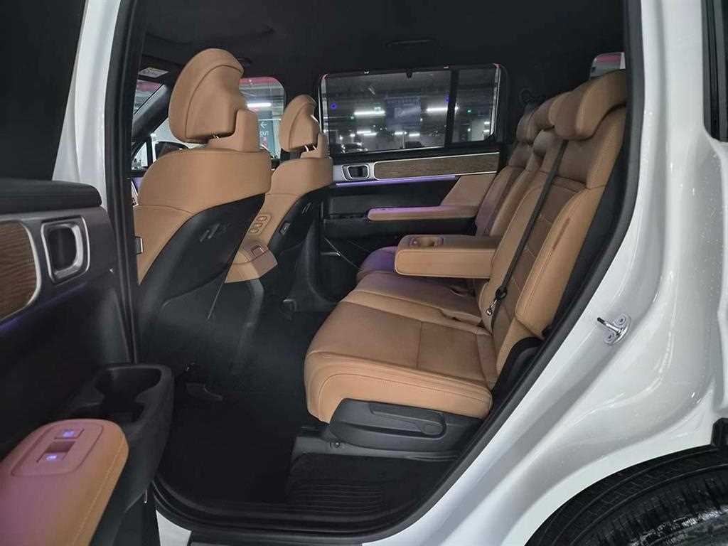 HYUNDAI Santa Fe - Vista 7