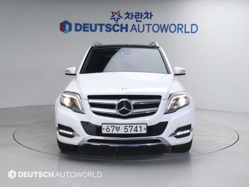 Mercedes Benz GLK Class - Vista 3