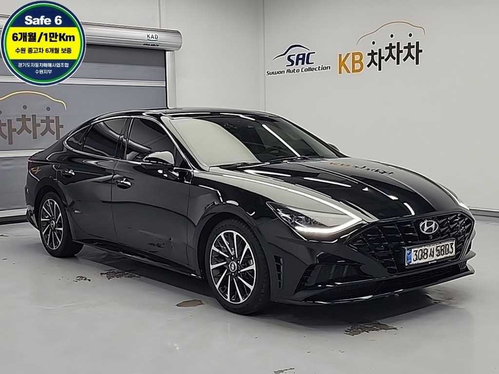 HYUNDAI Sonata - Vista 4