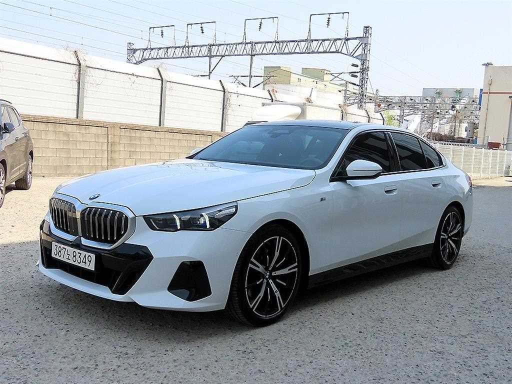 BMW 5 Series - Vista 2