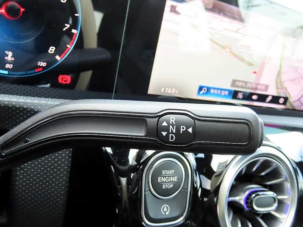 Mercedes Benz A Class - Vista 11