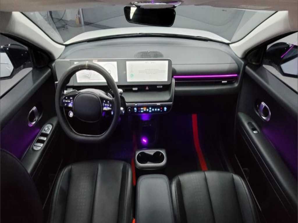 HYUNDAI Ioniq 5 - Vista 6