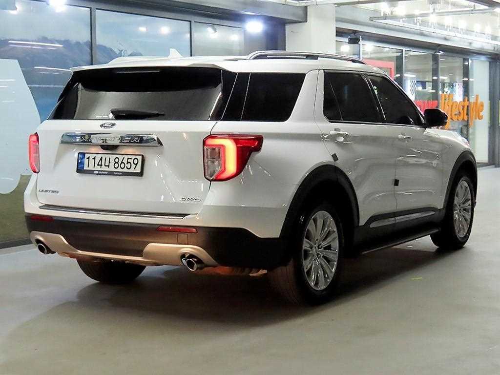 Ford Explorer - Vista 4