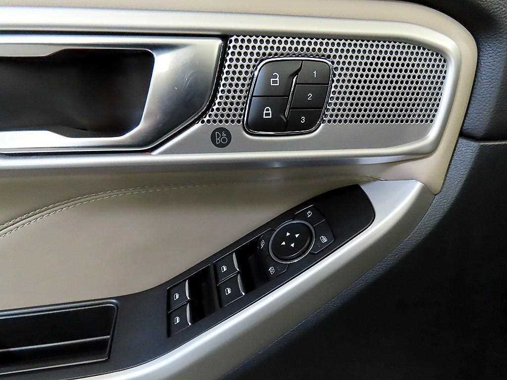 Ford Explorer 2021 Blanco - Importación desde Corea - HF Imports Iquique - Foto 13