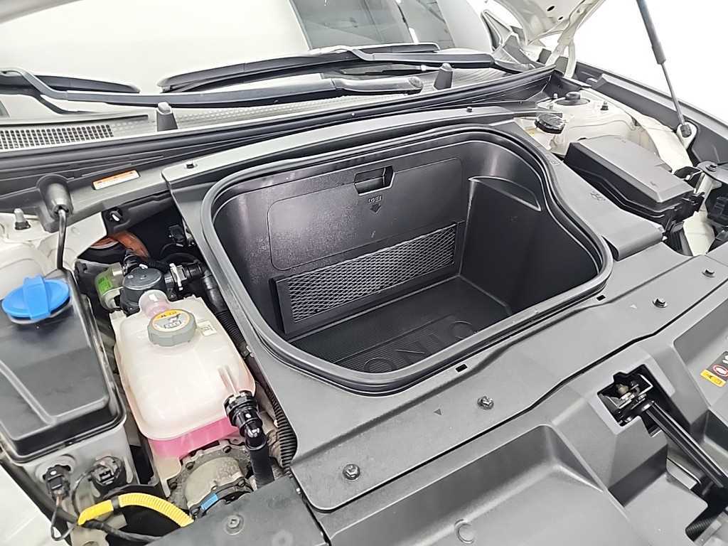 HYUNDAI Ioniq 6 - Vista 5