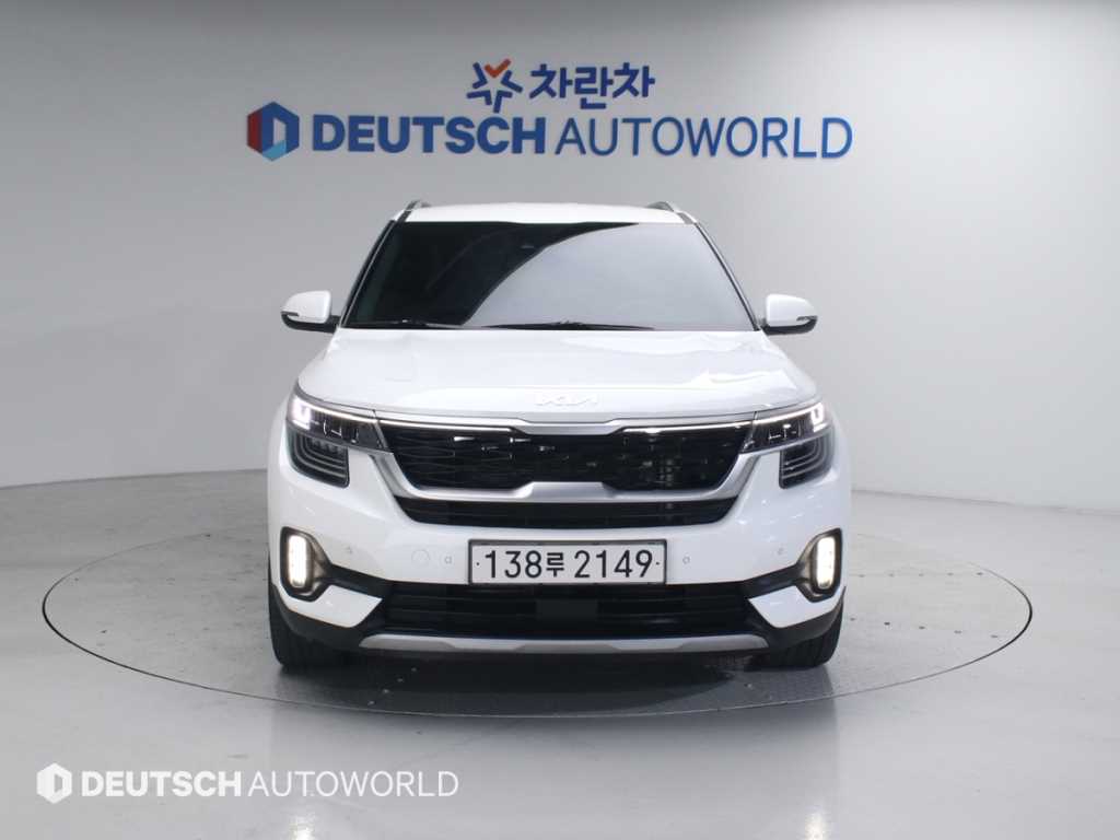 KIA Seltos - Vista 3