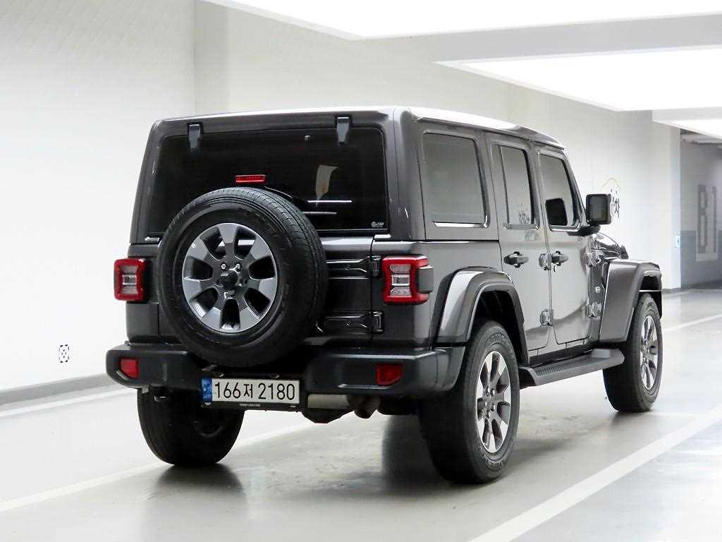 Jeep Wrangler - Vista 4