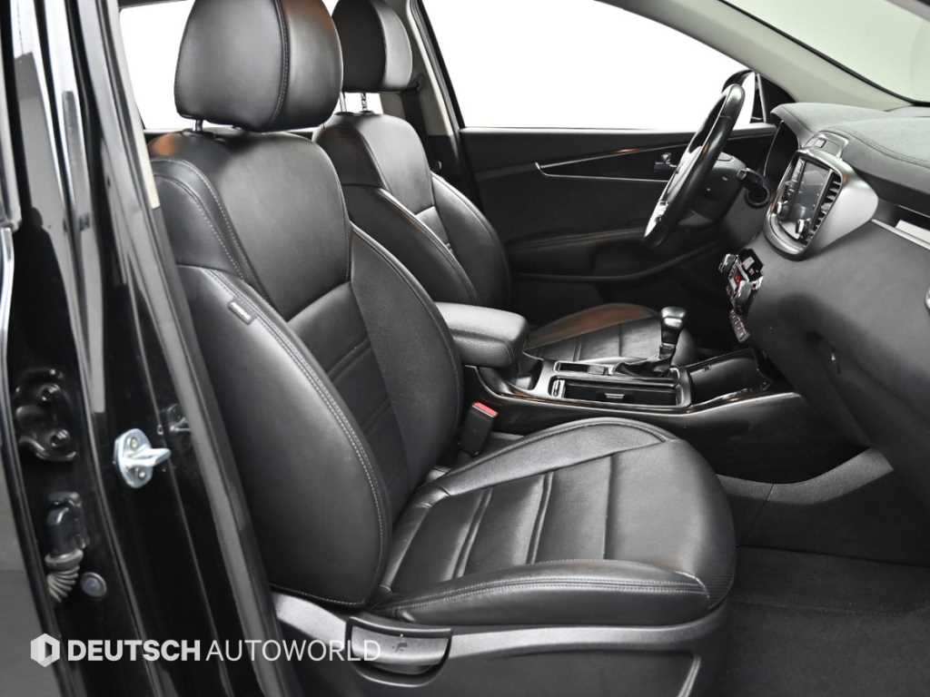 KIA Sorento - Vista 10