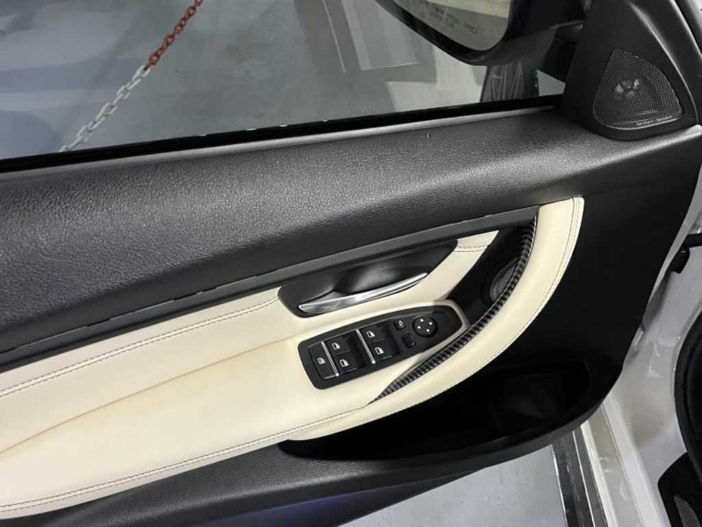 BMW 3 series - Vista 12