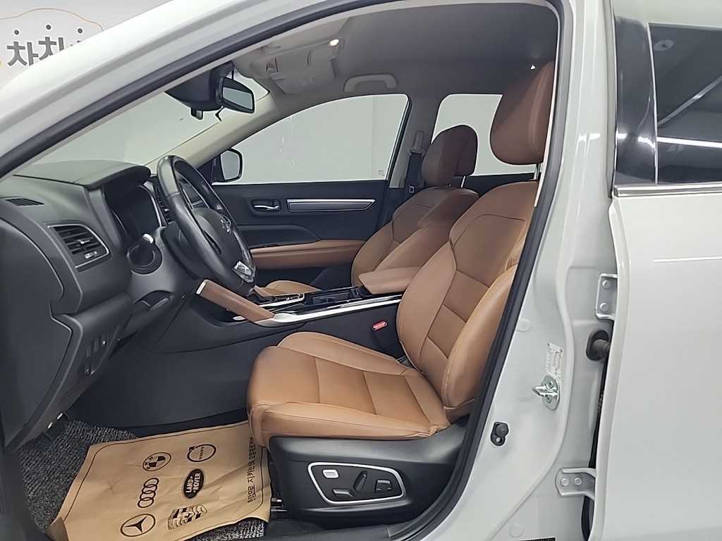 SAMSUNG QM6 - Vista 11