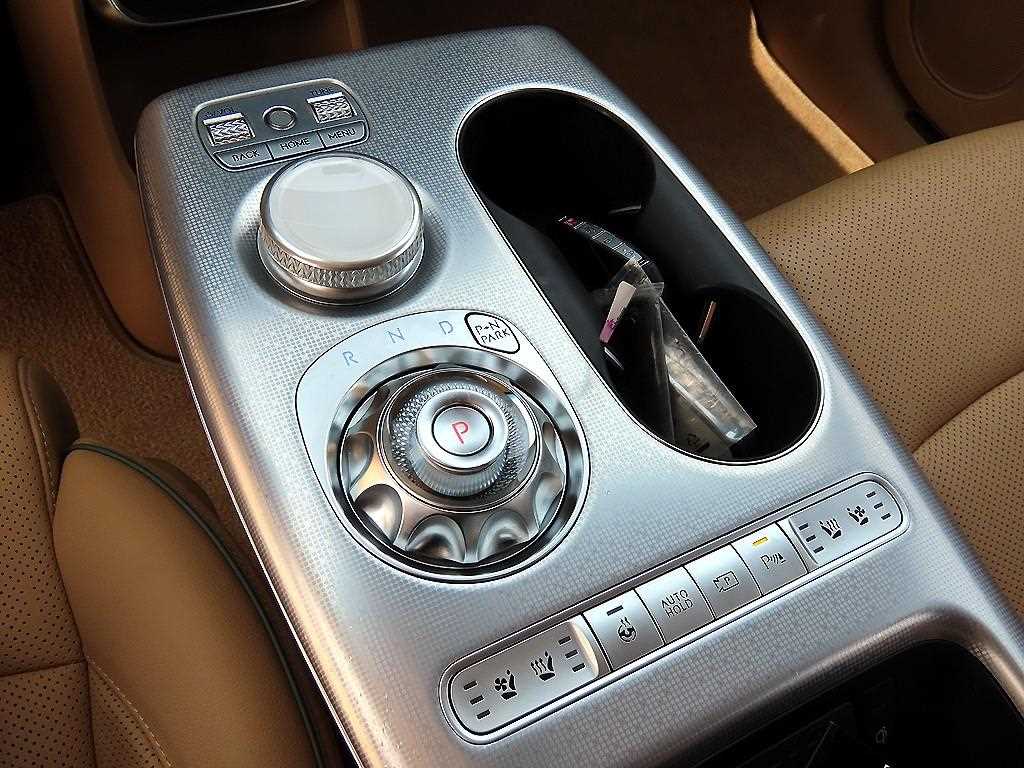 Genesis GV60 - Vista 11