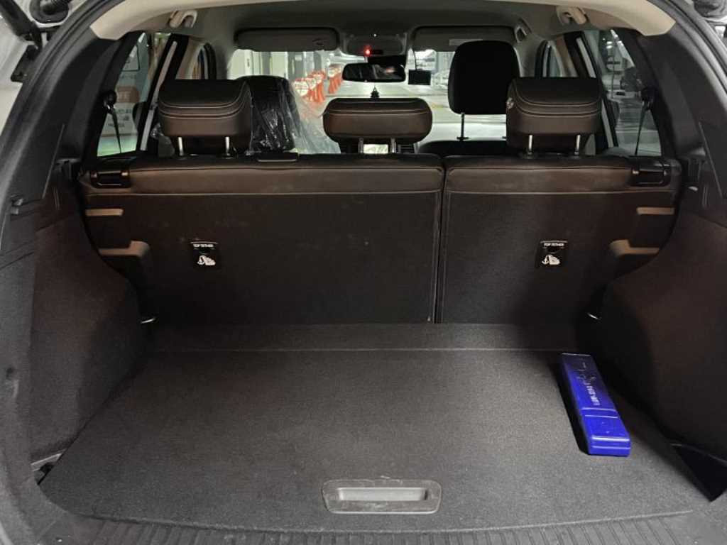 SAMSUNG QM6 - Vista 6