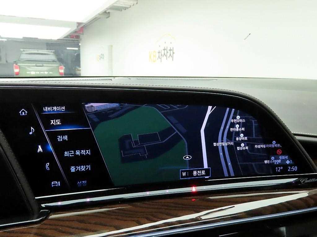 Cadillac Escalade - Vista 8