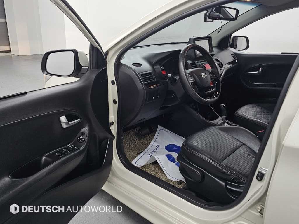 KIA Morning - Vista 11