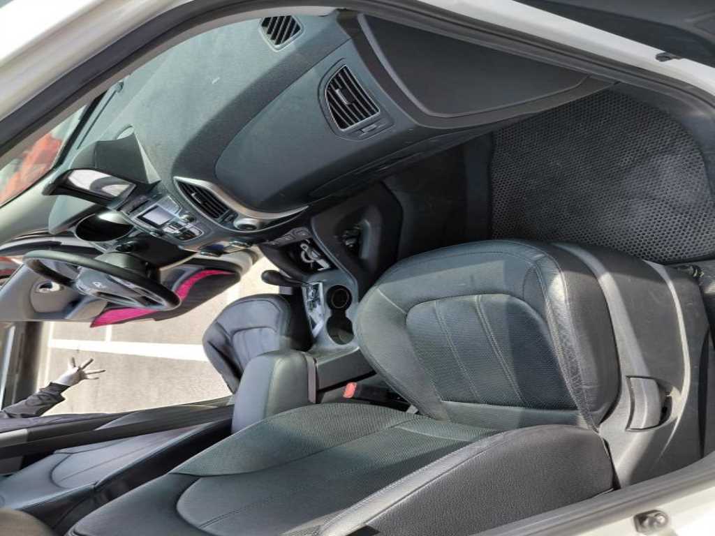 HYUNDAI Tucson 2013 Blanco - Importación desde Corea - HF Imports Iquique - Foto 17